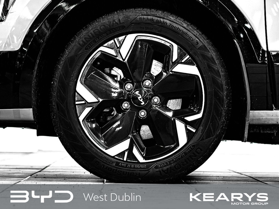 2023 Kia Niro - image 20