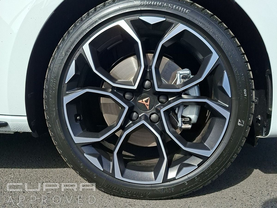 2026 Cupra Leon - image 6