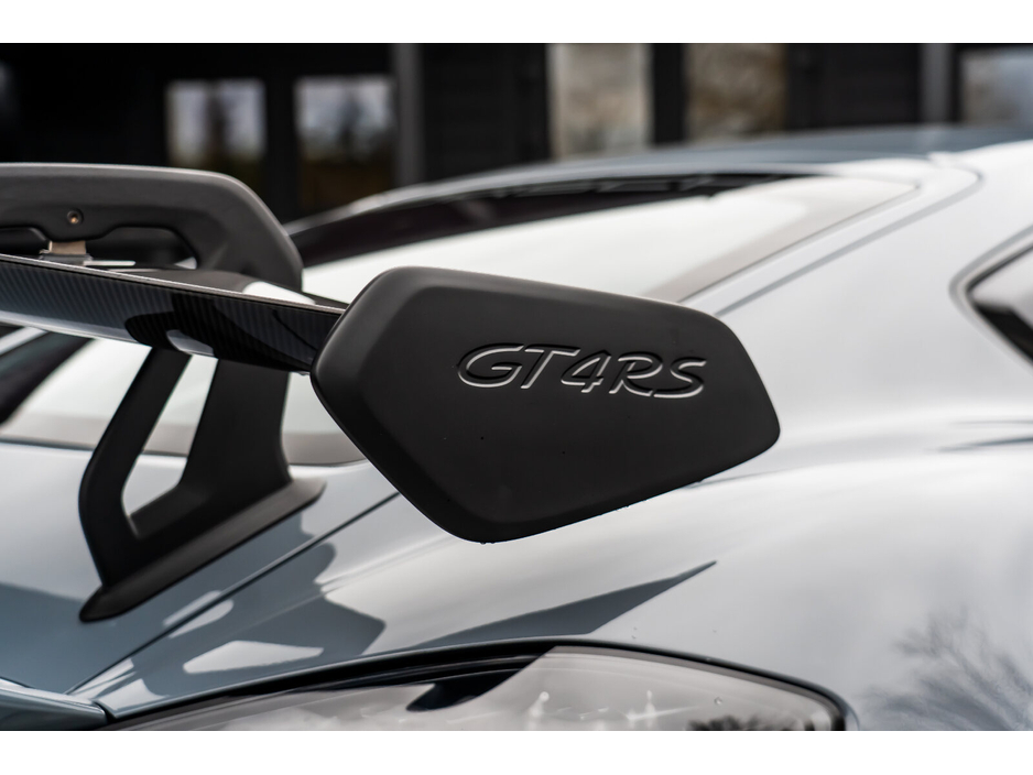 2023 Porsche 718 - image 13