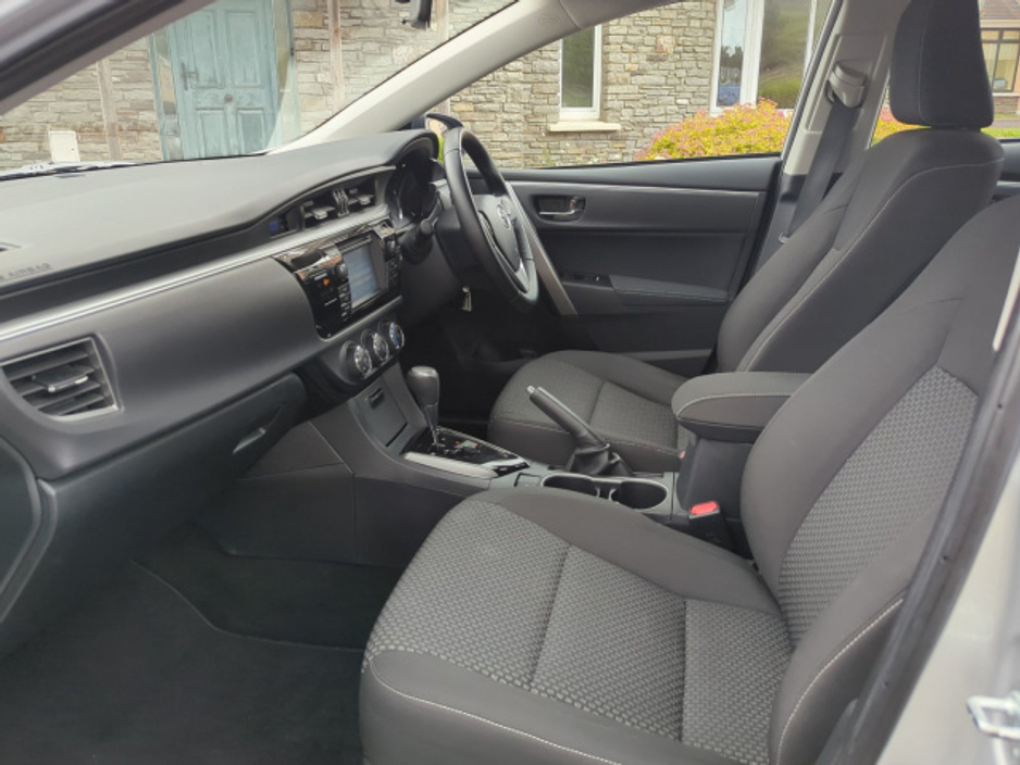2016 Toyota Corolla COROLLA 1.6 LUNA MD €14,500