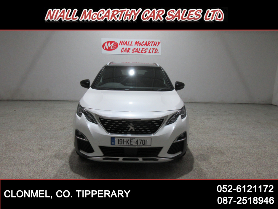 2019 Peugeot 3008 - image 2