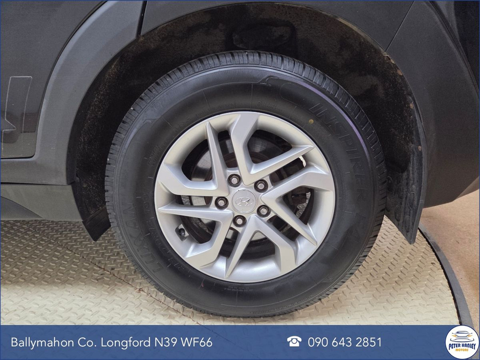 2017 Hyundai Tucson - image 23