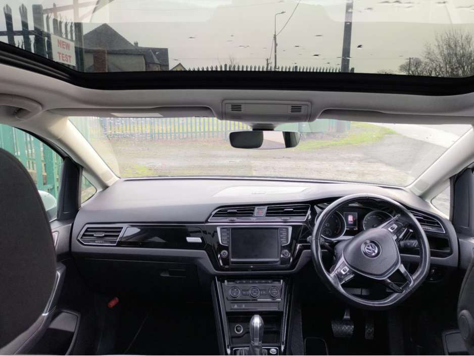 2017 Volkswagen Touran Comfort €16,950