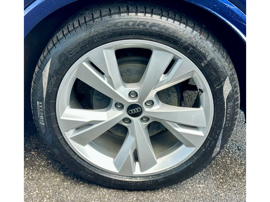 2024 Audi Q4 e-tron - image 9