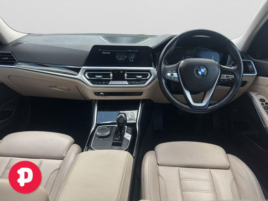 2021 BMW 3 Series - image 6