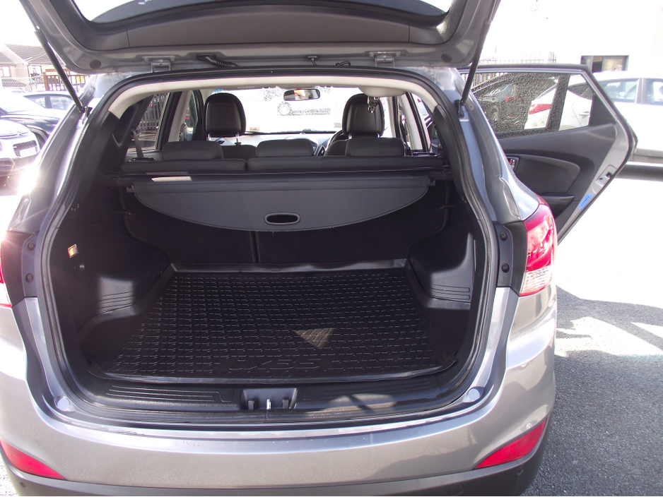 2015 Hyundai ix35 - image 10