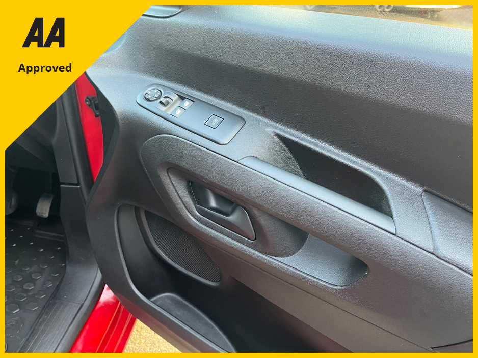 2019 Citroen Berlingo - image 8