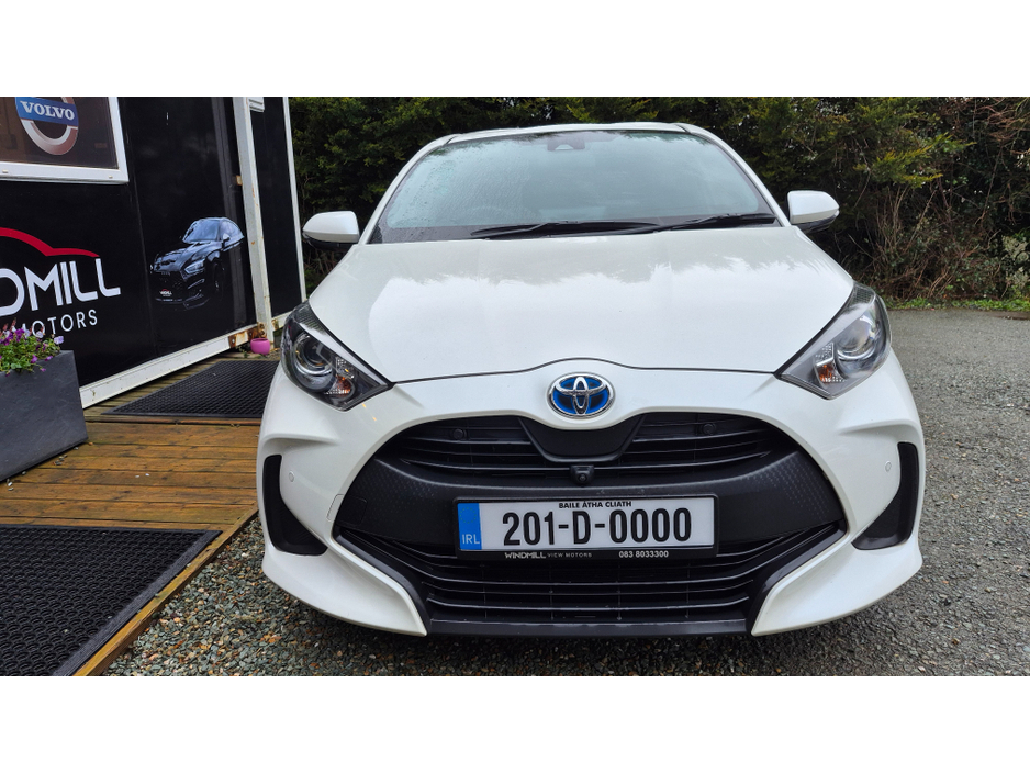 2020 Toyota Yaris X-pack Hybrid Automatic €14,950