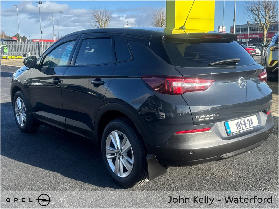 2019 Opel Grandland X - image 11