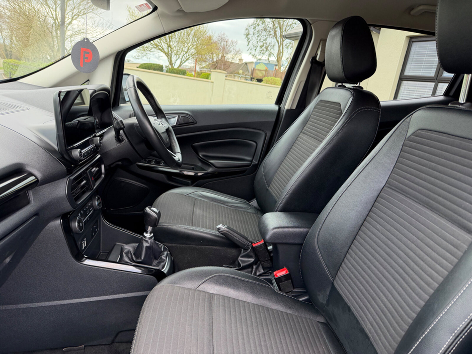 2019 Ford Ecosport - image 17