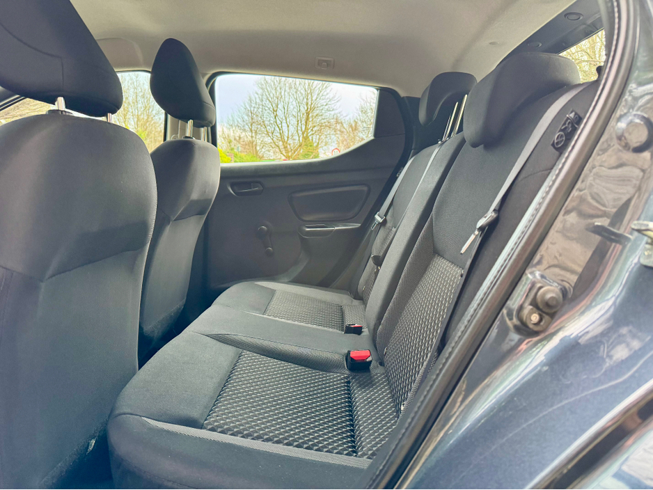 2018 Nissan Micra - image 20