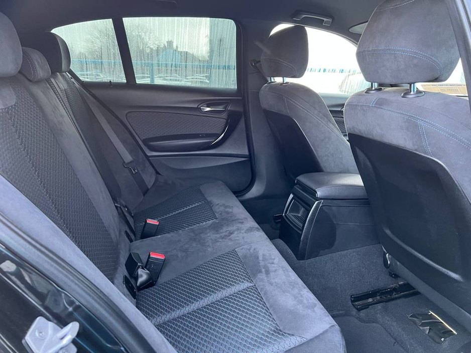 2017 BMW 1 Series - image 8