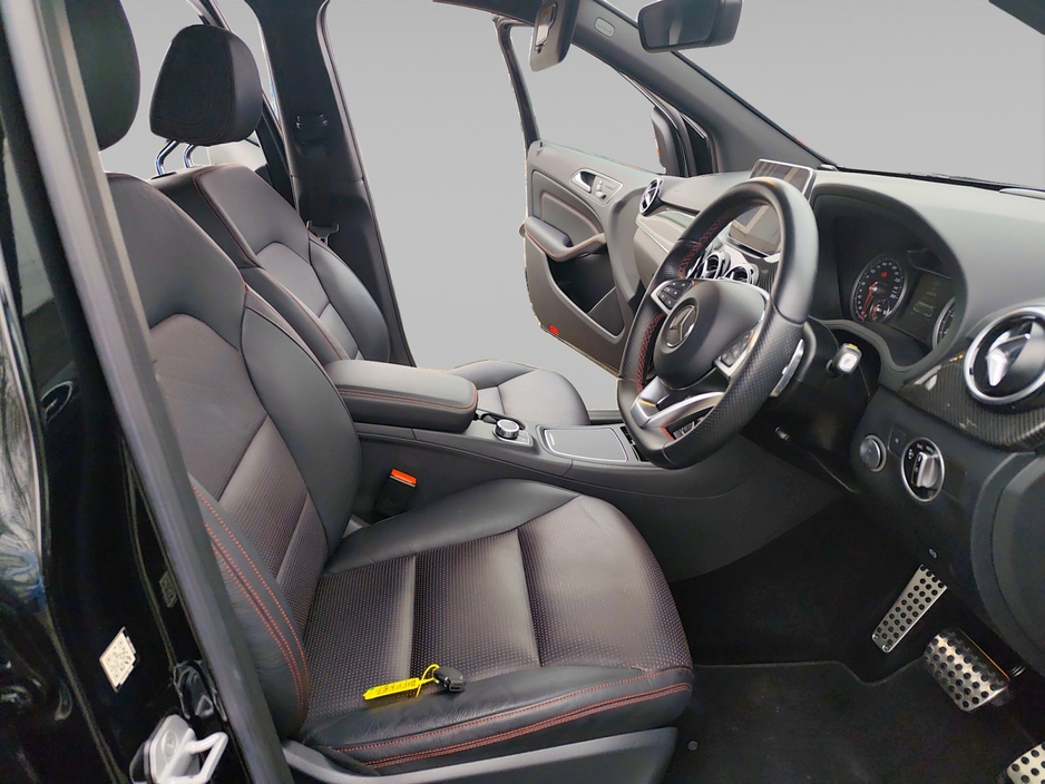 2015 Mercedes-Benz B Class - image 10