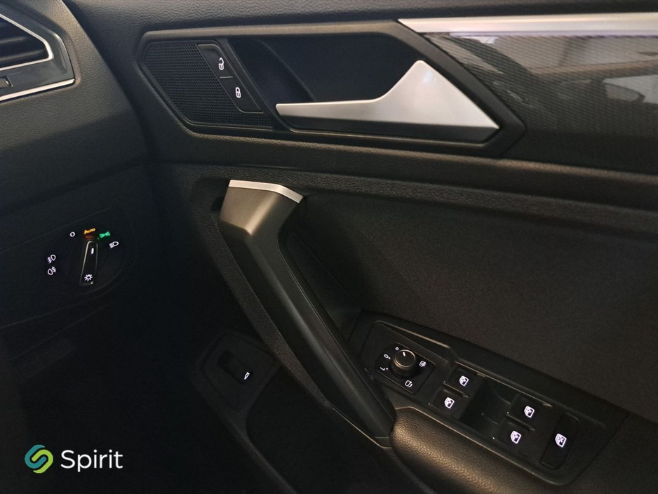 2019 Volkswagen Tiguan 150HP R-Line*CALL John 0861913954 €25,900