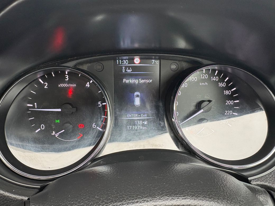 2017 Nissan Qashqai - image 6