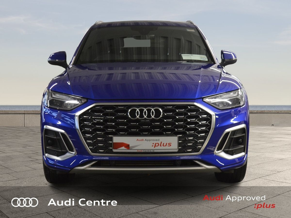2023 Audi Q5 50 TFSI e 299HP S tronic quattro S Line €51,499