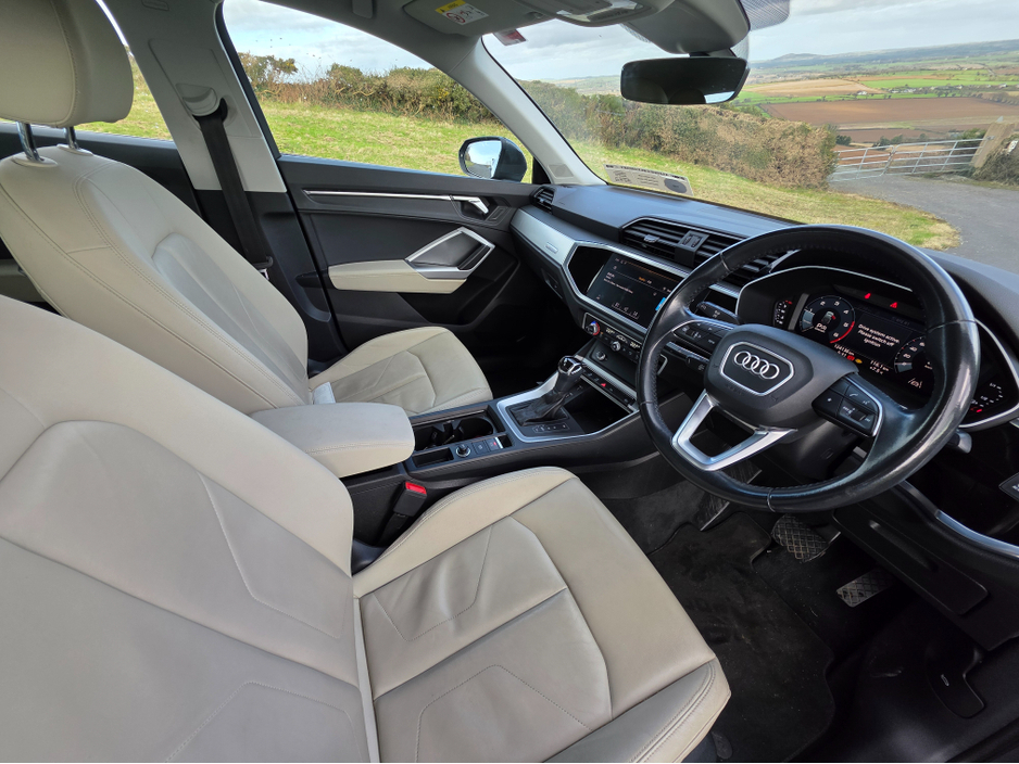 2020 Audi Q3 - image 9