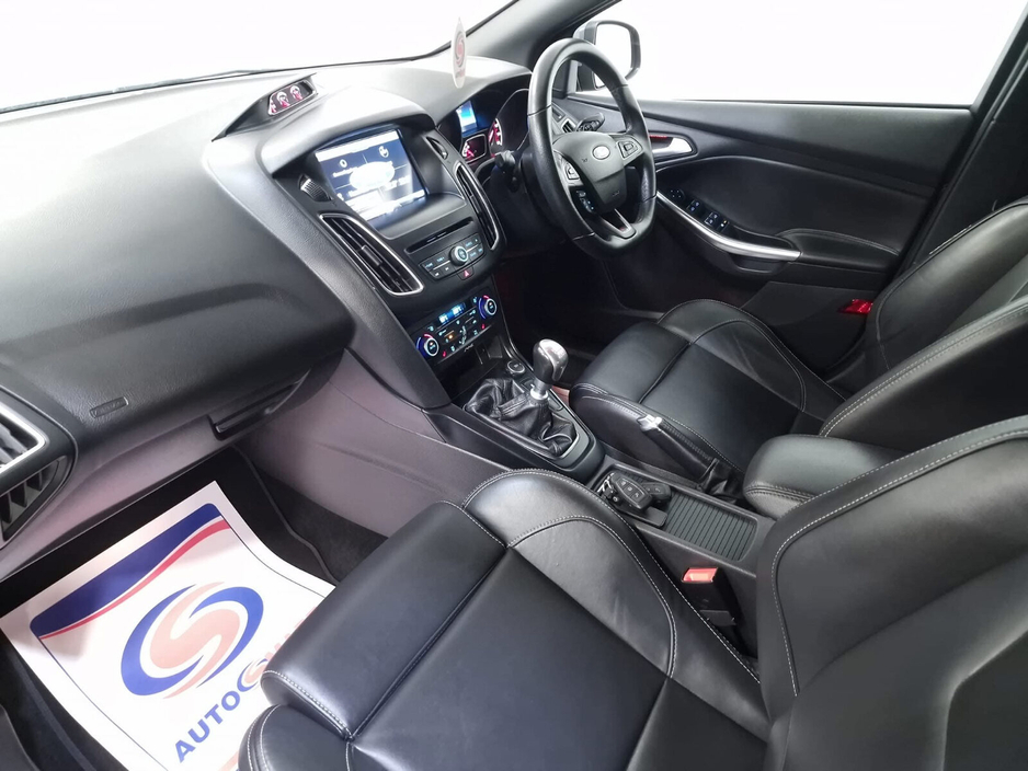 2015 Ford Focus 2.0 EcoBoost 250PS ST2 €18,950