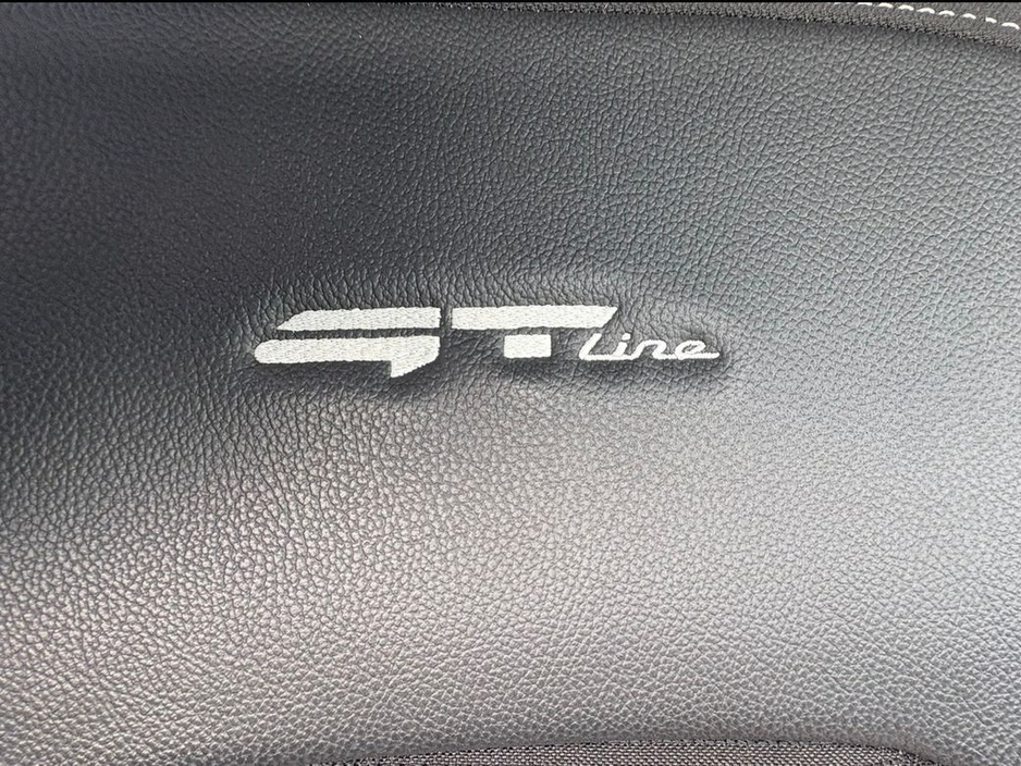 2022 Kia Ceed - image 5