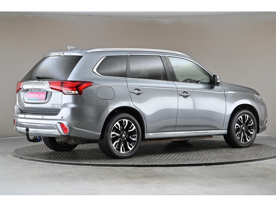 2016 Mitsubishi Outlander 2.0 GX4HS PHEV 200BHP 5SEATS *FULL LEATHER*SUNROOF*360 PAN CAM* €16,490