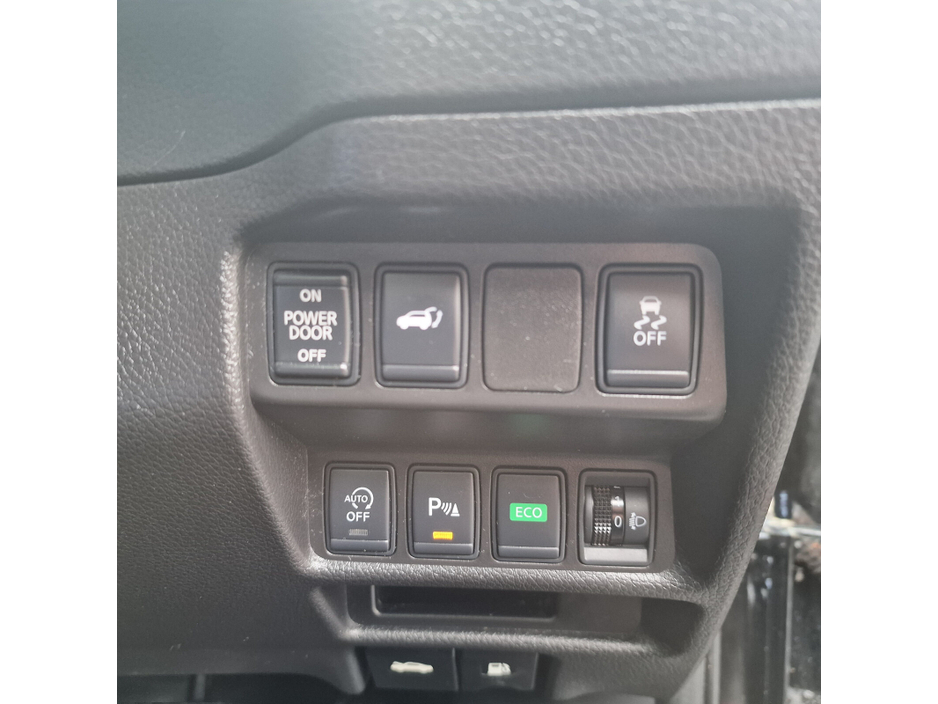 2016 Nissan X-Trail 1.6d SV CVT 7 SEATS €14,450