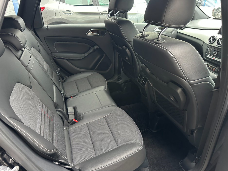 2018 Mercedes-Benz B Class B180 AMG Line €17,950