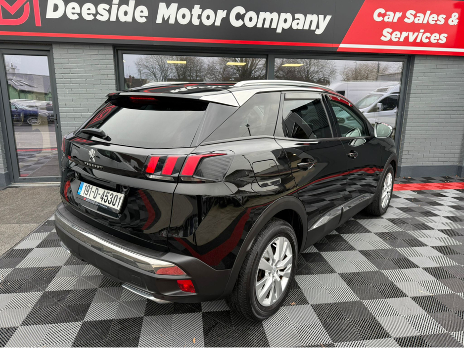 2019 Peugeot 3008 - image 14