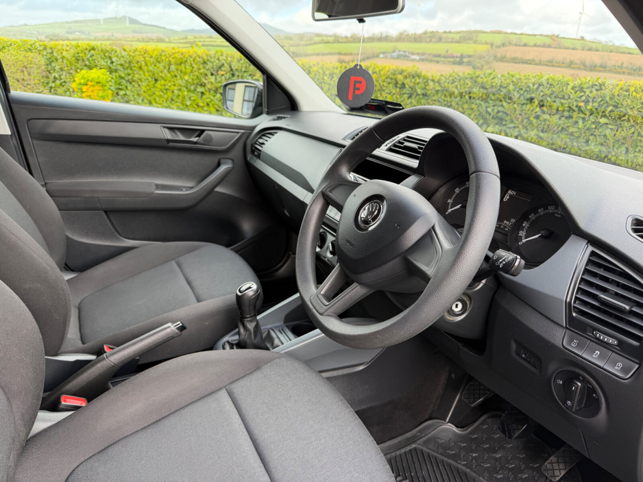 2019 Skoda Fabia - image 11