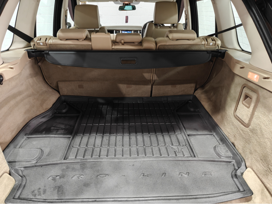 2013 Land Rover Range Rover - image 20