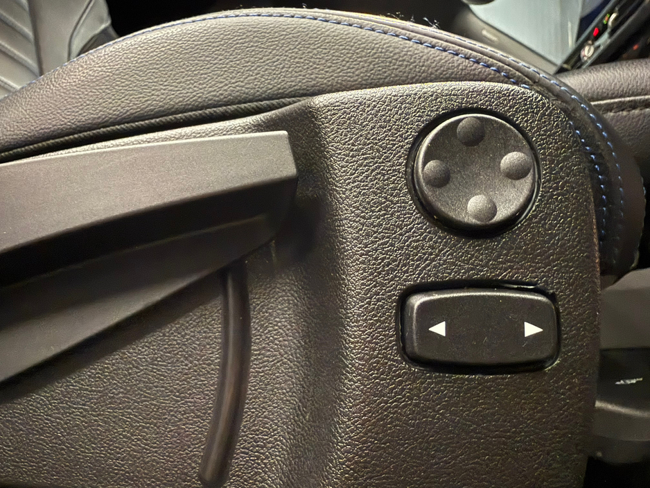 2023 BMW X3  €44,900