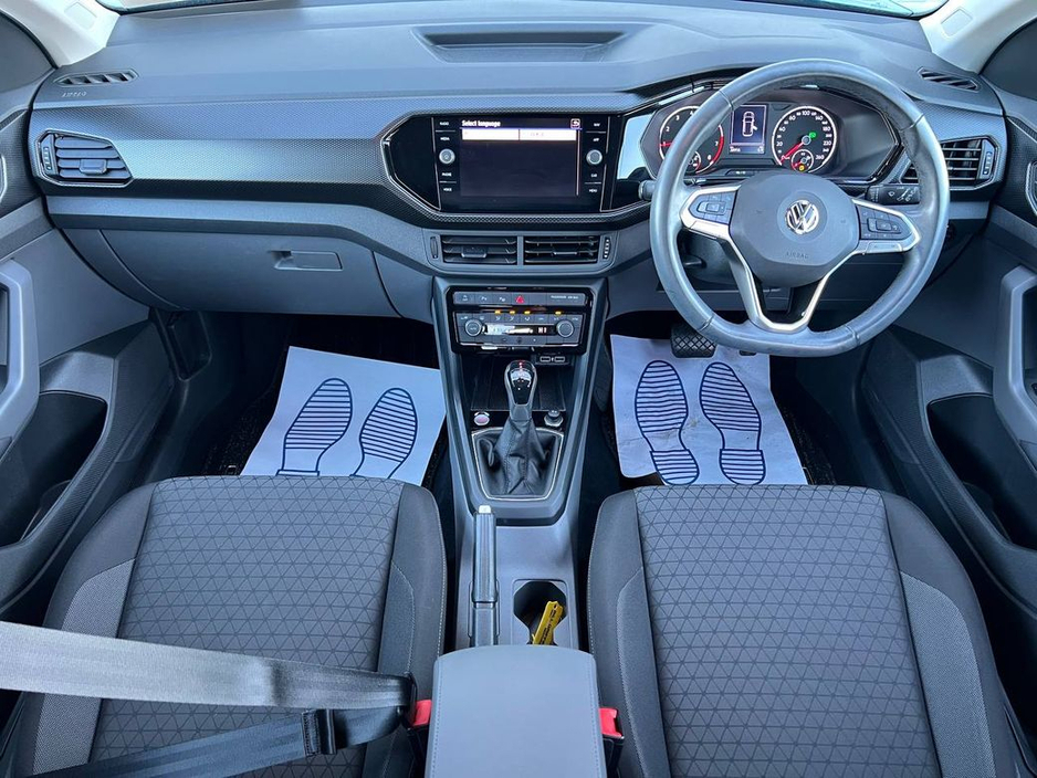 2020 Volkswagen T-Cross 1.0 TSI 1ST EDITION PLUS// HIGH SPEC DIAMOND CUT ALLOYS // REVERSE CAMERA // APPLE CARPLAY/ANDROID AUTO €21,750