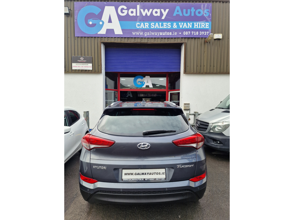 2017 Hyundai Tucson - image 13