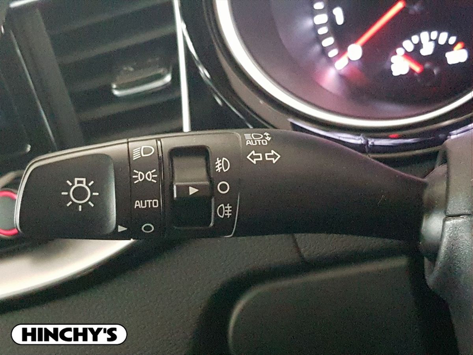 2025 Kia Ceed - image 21