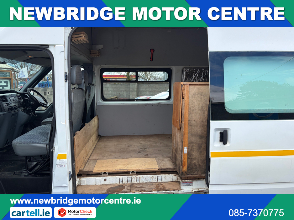 2013 Ford Transit - image 5