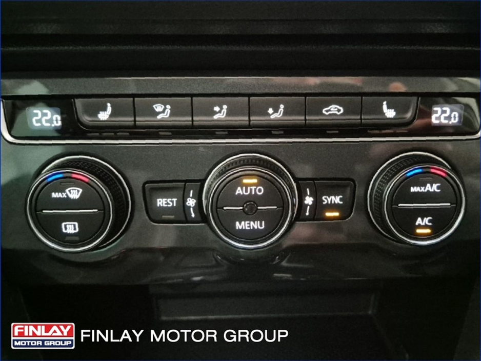 2019 Volkswagen Tiguan - image 18