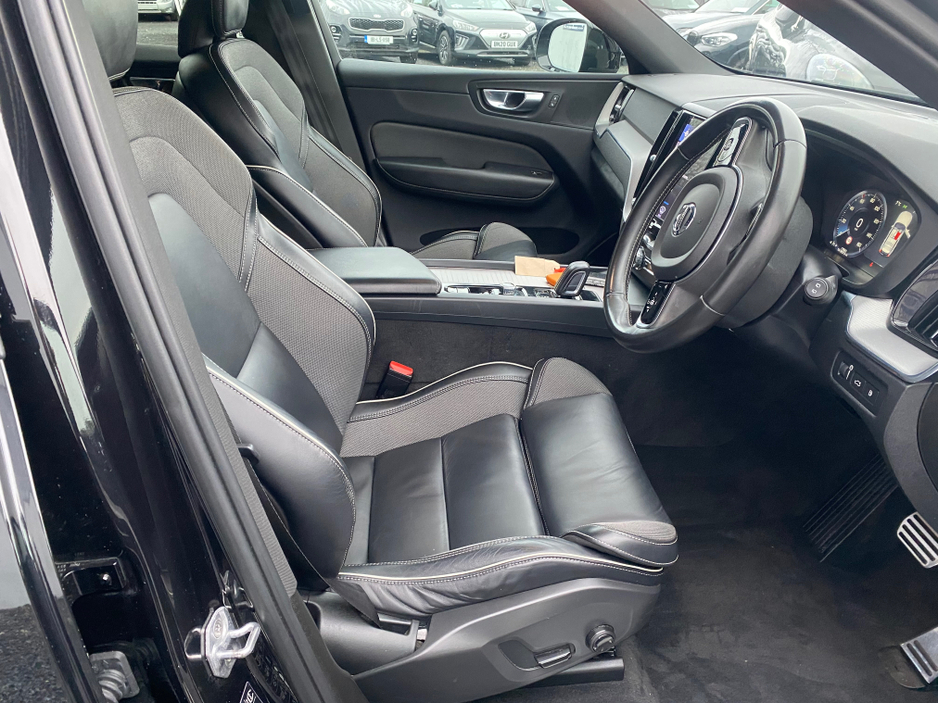 2021 Volvo XC60 2.0 R-DESIGN T6 RCHARG AWD AUTO 337BHP €28,800