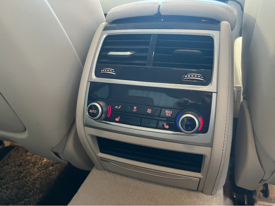 2016 BMW 7 Series €24950! 2016 BMW 7 SERIES AUTOMATIC 740E 2.0L HYBRID / 86K KMS / ADAPTIVE CRUISE CONTROL, HEATED & COOLED SEATS, REVERSE CAMERA & MORE €24,950