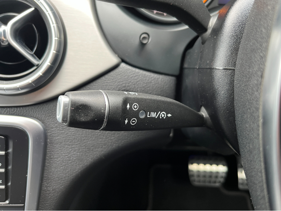 2019 Mercedes-Benz CLA Class - image 26