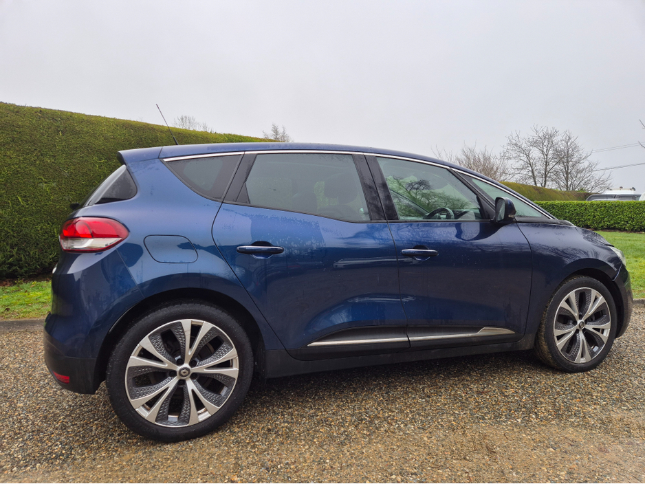 2019 Renault Scenic SIGNATURE TCE 140PS 5DR €14,950