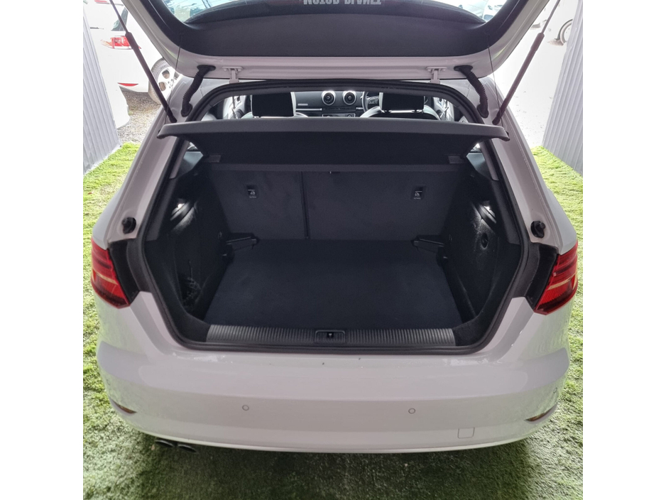 2019 Audi A3 - image 9