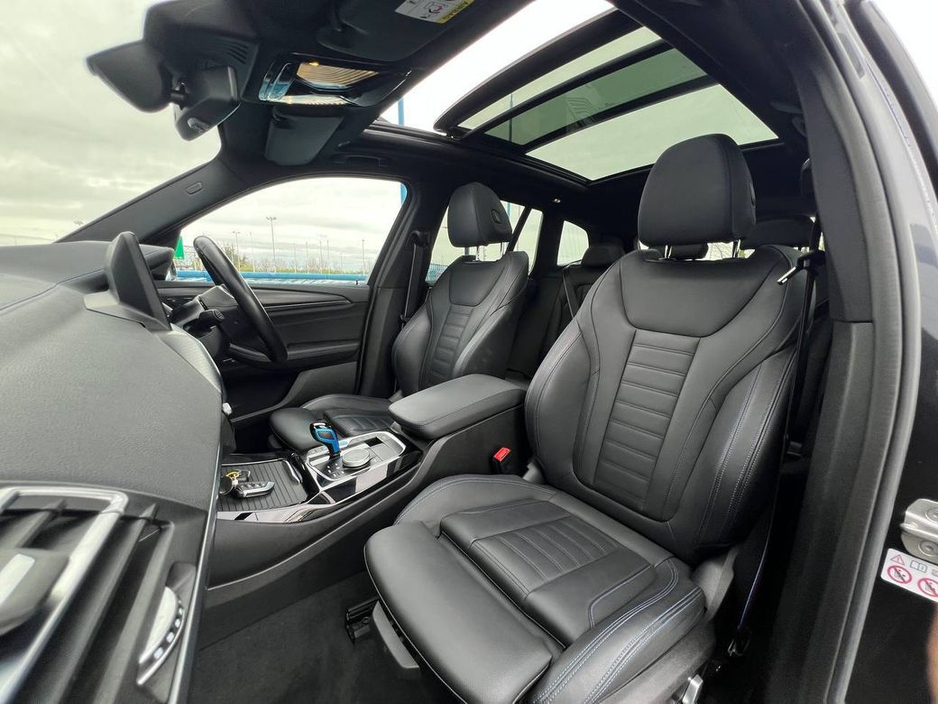 2023 BMW iX3 - image 2