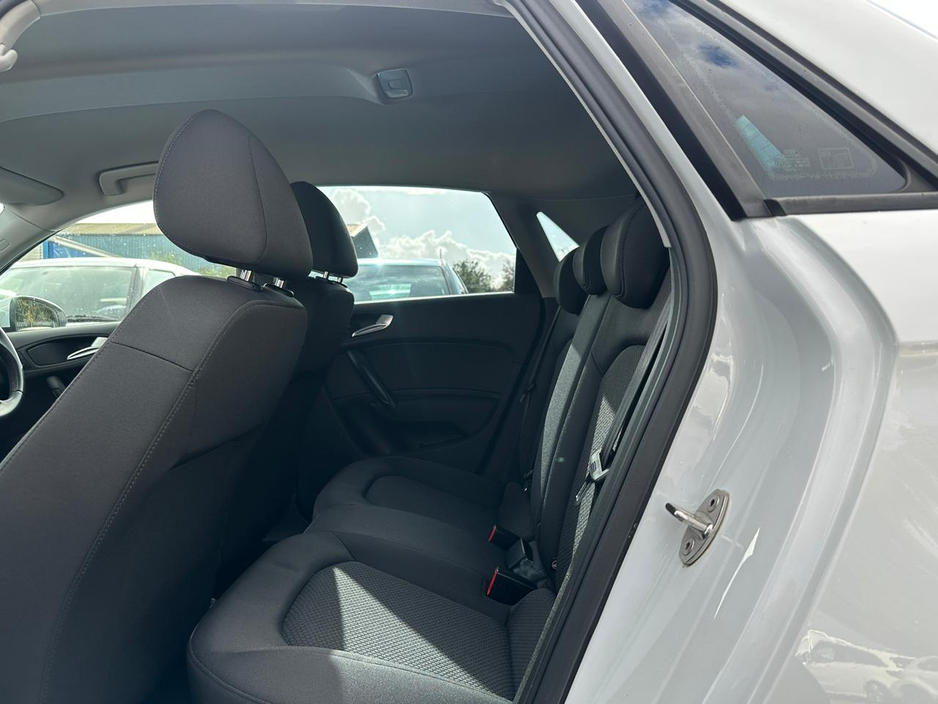 2016 Audi A1 - image 11