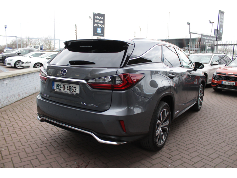 2019 Lexus RX 450hL - image 4