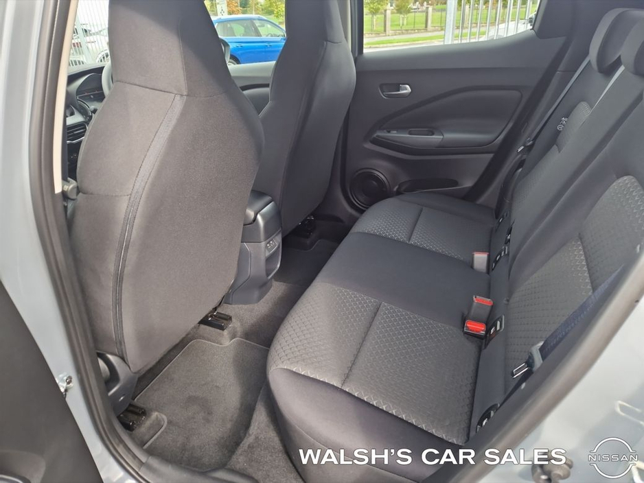 2025 Nissan Juke - image 15