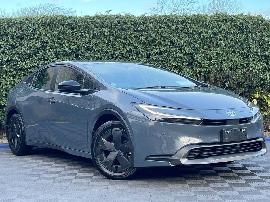 2024 Toyota Prius 1.8 HYBRID // LIKE NEW 3, 000 KM // DIGITAL CLUSTER // ADAPTIVE CRUISE CONTROL €29,950