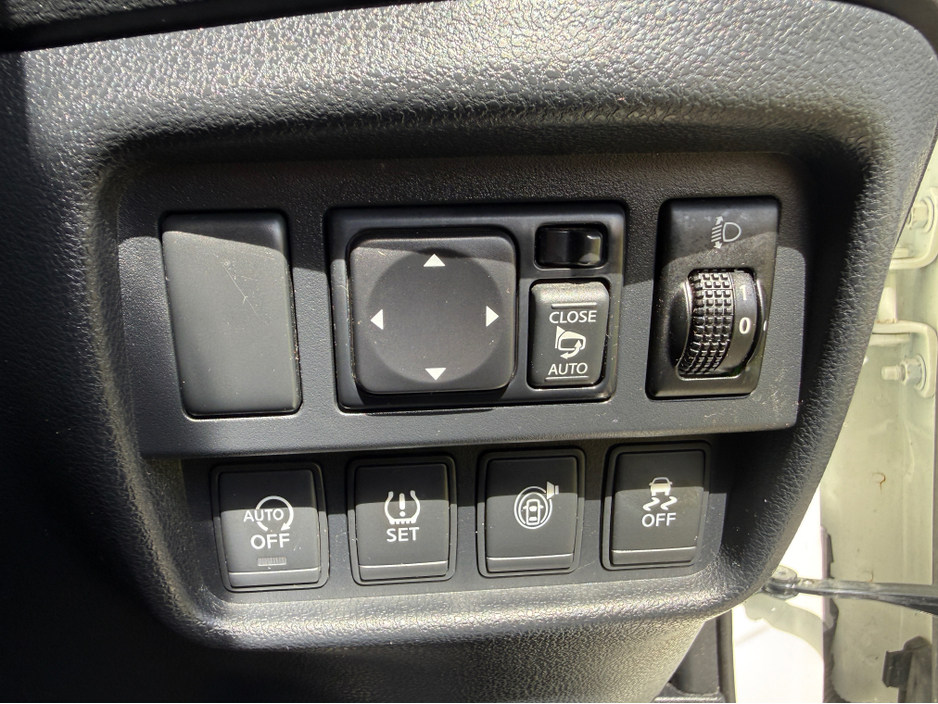 2017 Nissan Juke - image 21