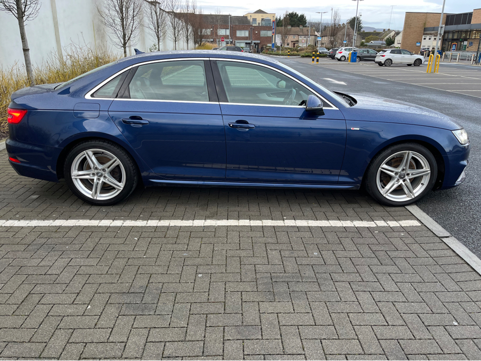 2017 Audi A4 - image 14