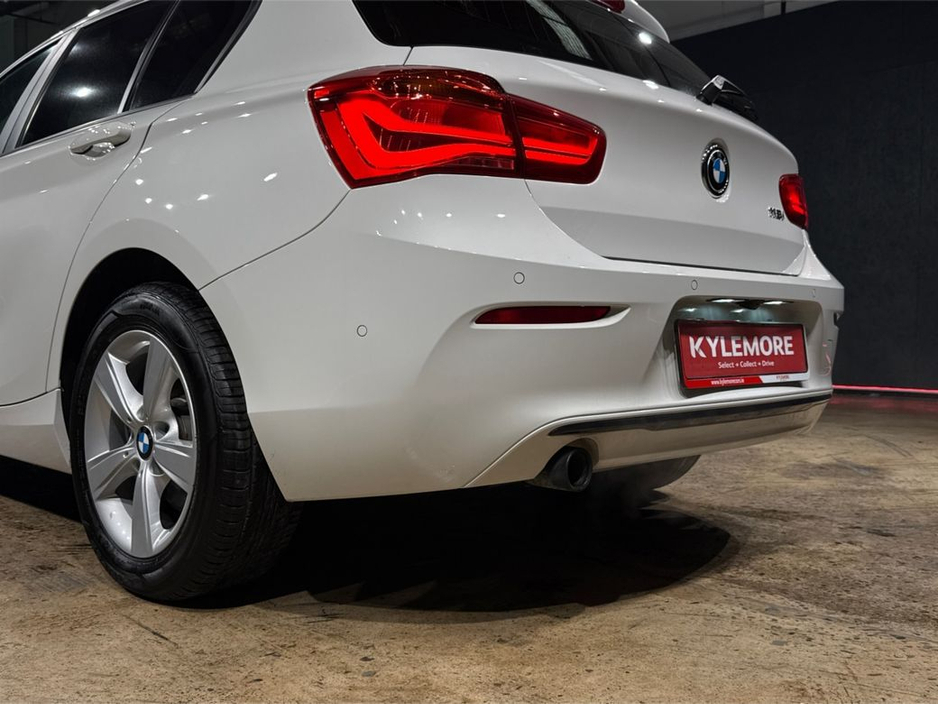 2018 BMW 1 Series 1.5 AUTOMATIC - ALLOY WHEELS - MULTI FUNCTION STEERING WHEEL - CRUISE CONTROL - ELECTRIC WINDOWS - ELECTRIC ADJUSTABLE SEATS - HEATING / AC CONTROLS - €19,950