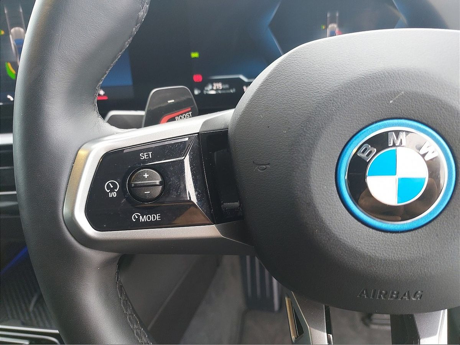 2025 BMW 5 Series 530e M Sport €63,995