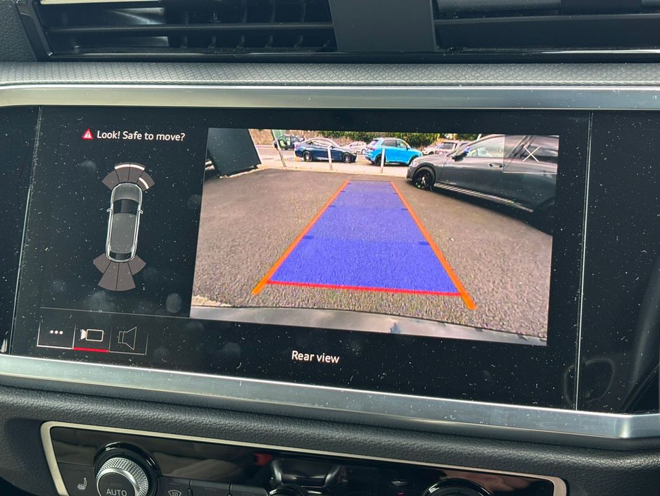 2022 Audi Q3 - image 18